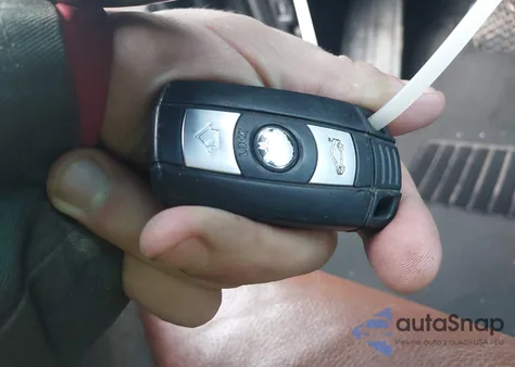 2006 BMW 530I z USA, uszkodzony, nr VIN WBANE73506CM39033